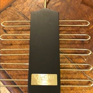 Gucci made to measure tie hanger